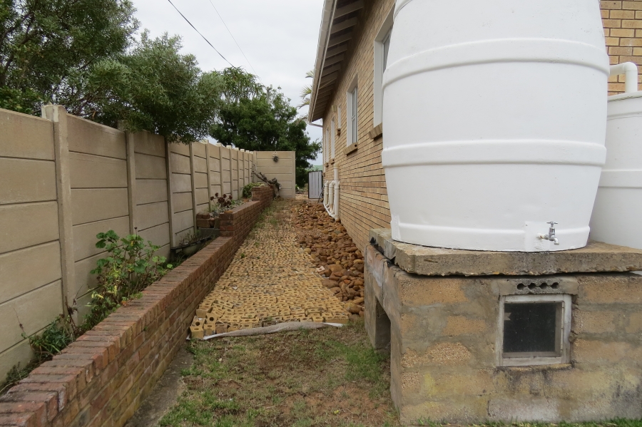 3 Bedroom Property for Sale in Stilbaai Wes Western Cape